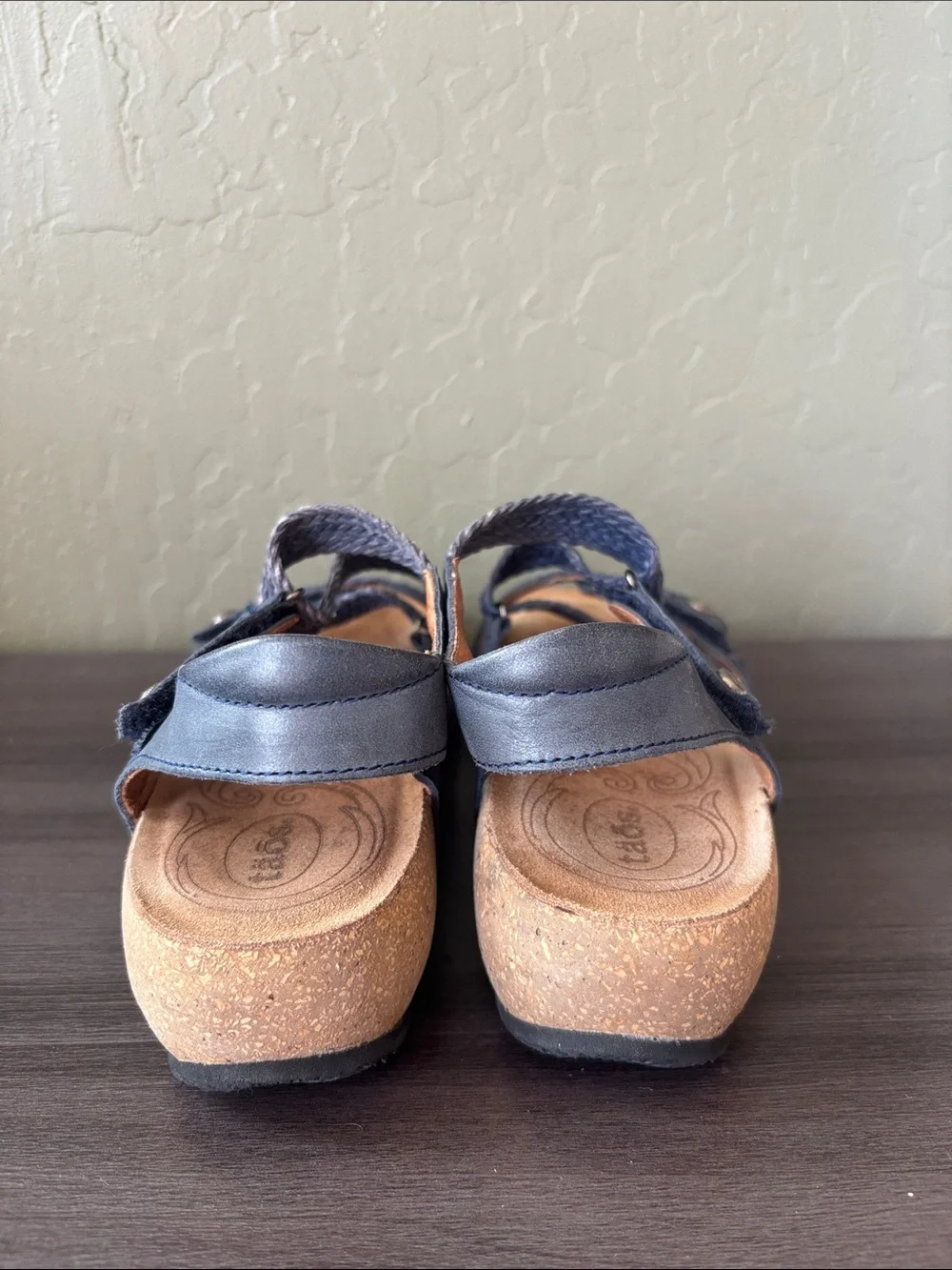 Taos Trulie Blue Woven Leather Strappy Sandals Size 7-7.5 EU 38